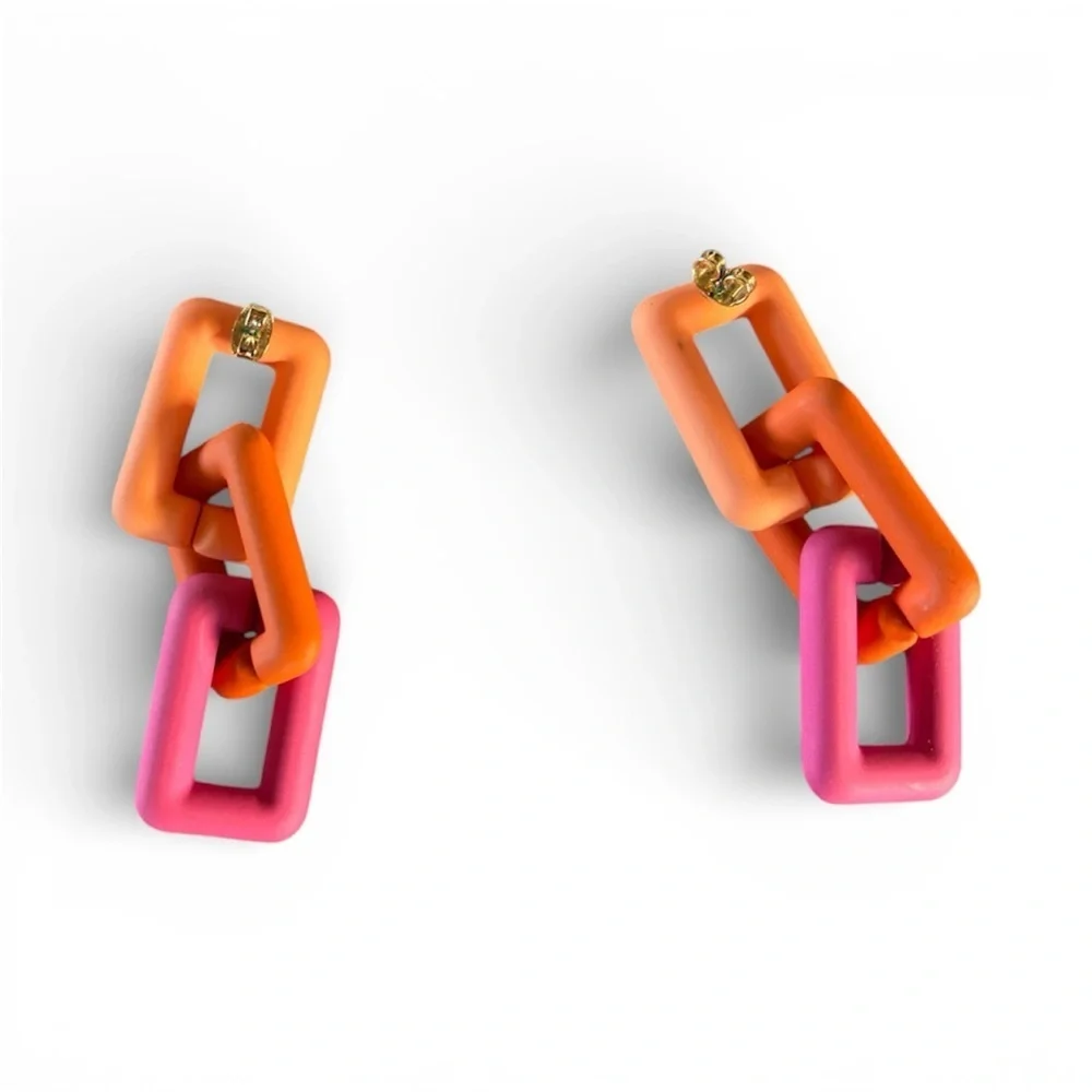 LIKE NEW Chunky Square Peach, Hot Pink and Orange Link Earrings Groovy, 70s